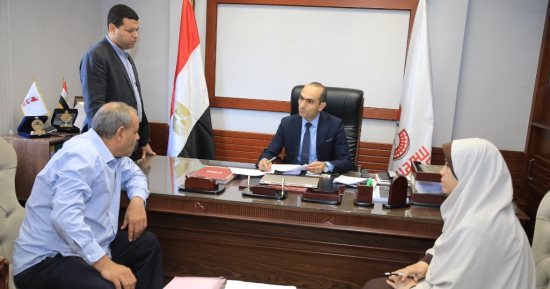 185 مواطنا يعرضون مطالبهم وشكواهم خلال اللقاء الجماهيرى بسوهاج