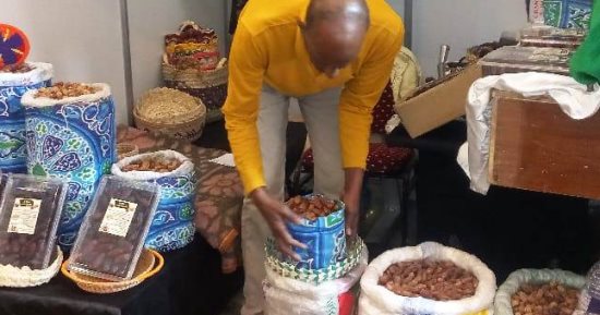 أسوان تشارك فى مهرجان الجيزة للتمور 