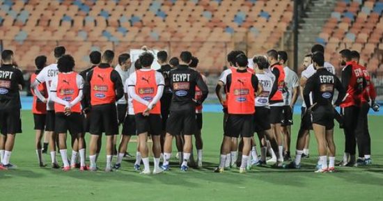 منتخب مصر يتوجه إلى ليبيريا غداً بطائرة خاصة