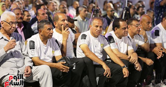 مؤتمر عمال السكة الحديد يعرض فيلما تسجيليا لإنجازات الرئيس السيسي 