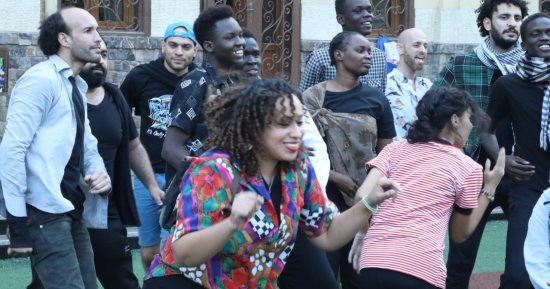 "باب البحر" عرض مدرسة ناس التابعة لجيزويت القاهرة يتناول فكرة الحدود