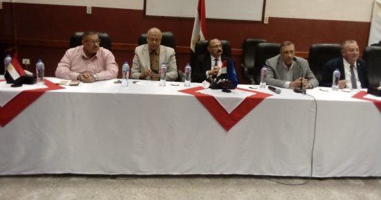 نقابة السكة الحديد تنظم مؤتمرها الثانى لدعم السيسى فى الانتخابات الرئاسية
