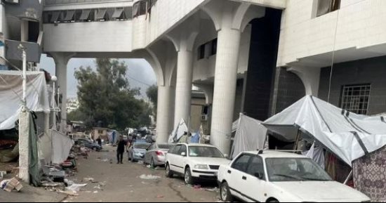 مكتب الإعلام الحكومى فى غزة: ما حدث فى مجمع الشفاء جريمة حرب