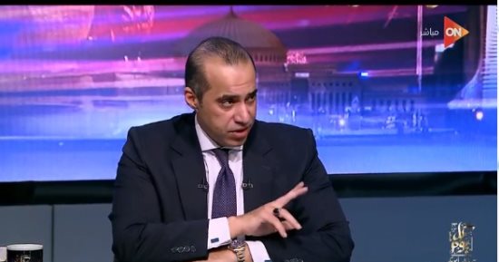 المستشار محمود فوزى: بدأنا تجهيز قافلة تبرعات كبيرة لأهل غزة.. وقناعتى بما قدمه الرئيس السيسى جعلتنى أرحب بالتكليف.. مرشحنا صاحب تجربة وخبرة ومؤهلات وشعبية.. وموافقته على مخرجات الحوار الوطنى "شيك على بياض"