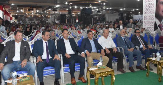 المشاركون بمؤتمر نقابة الغزل والنسيج: السيسى قدم مبادرات غير مسبوقة فى الصحة