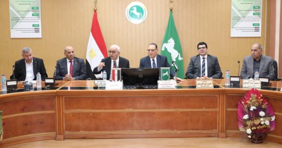 وزير التعليم يشدد على اتخاذ إجراءات انتظام امتحانات الشهادة الإعدادية ومنع الغش