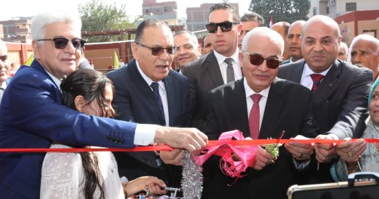 وزير التعليم يفتتح مدرسة جيهان عبد الحكيم للتعليم الأساسى بالزقازيق
