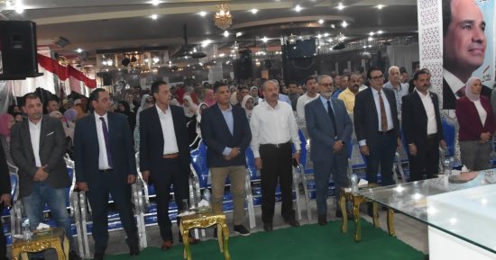 انطلاق المؤتمر العمالى الثالث للغزل والنسيج بالمنوفية لدعم السيسى بالانتخابات