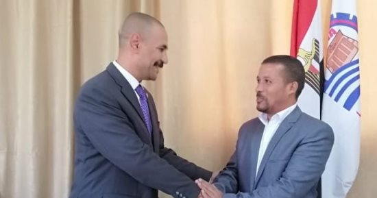 مدير تعليم دشنا بقنا يستقبل خريجى مبادرة الرئيس "1000 مدير مدرسة" لتوزيعهم