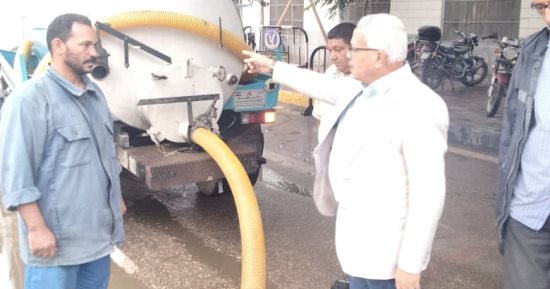 هطول أمطار غزيرة على مدينة شبين الكوم والمحافظ يرفع درجة الطوارئ.. صور