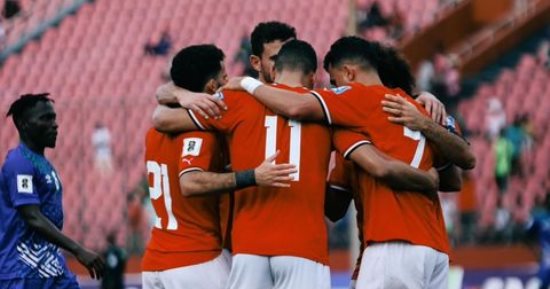فيتوريا يرفض المفاجآت في تشكيل منتخب مصر أمام موزمبيق.. البرتغالي يعتمد على الأساسيين لحسم أول 3 نقاط.. الشناوي وحمدي وزيزو وتريزيجيه يقودون الفراعنة.. فتوح ومروان وعاشور على الدكة.. واستبعاد ياسر إبراهيم