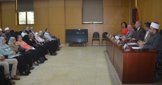 محافظة بنى سويف تنظم لقاء للرد على استفسارات وأسئلة حول القضية السكانية