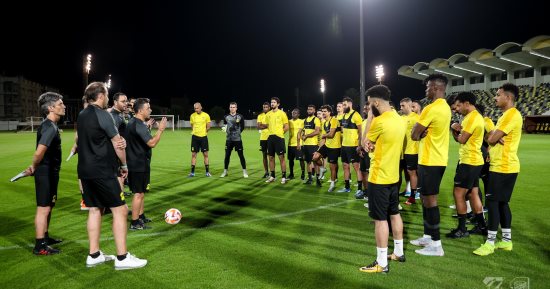 جاياردو يقود المران الأول فى الاتحاد السعودى بمشاركة أحمد حجازى.. صور