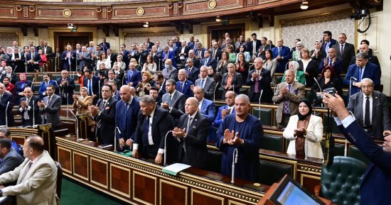 100 ألف جنيه غرامة لمن يمارس مهنة التكنولوجيا دون التقيد بجداول النقابة 