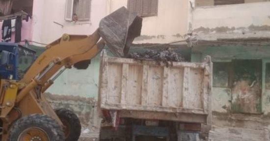 حظر تصدير أو استيراد المواد والمخلفات الخطرة إلا بشروط.. تعرف عليها 