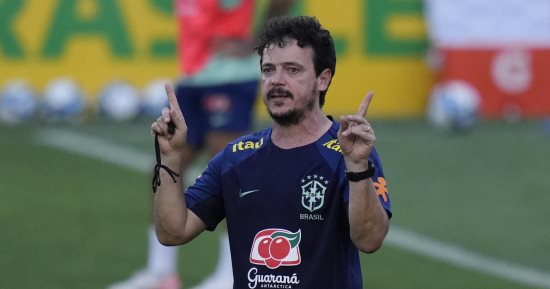 البرازيل ضد الأرجنتين..مدرب السيلساو:ميسي يقلقنا وبطل العالم منافس كبير