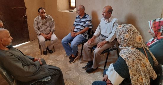قصور ثقافة الأقصر تناقش حياة توفيق الحكيم ومربعات فن الواو.. صور