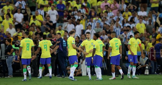 فينيسيوس يواجه يامال فى التشكيل الرسمى لقمة إسبانيا ضد البرازيل النارية