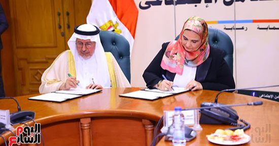 وزيرة التضامن: الدولة المصرية قدمت 20 ألف طن من المساعدات لغزة حتى الآن