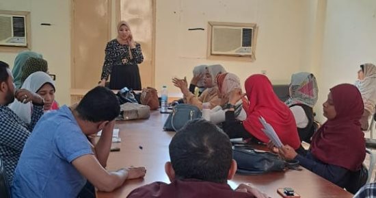 الرعاية الأساسية بصحة قنا تعقد تدريبات مكثفة لمتابعة الأعمال بالوحدات الصحية