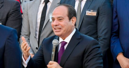 فى مؤتمر "تحيا مصر" لدعم فلسطين.. الرئيس السيسى: الحرب ضد غزة وصمة عار على جبين الإنسانية.. مصر هى الأساس فى دعم نضال شعب فلسطين بحكم التاريخ والجغرافيا.. ويؤكد: يجب الوقف الفورى لإطلاق النار والعودة للمفاوضات