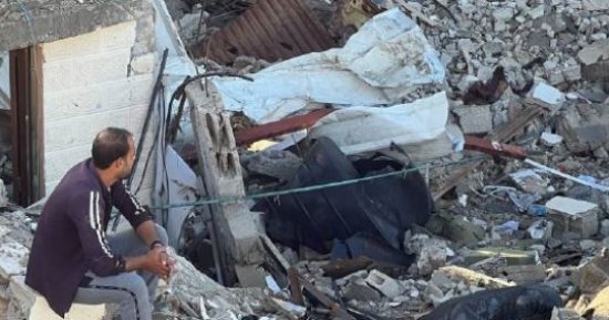 اليوم العالمى للتضامن مع فلسطين.. مجازر إسرائيلية بشعة تمتد لـ5 عقود وسط صمت دولى.. ضرب المدنيين بالفسفور الأبيض والتهديد بالنووى أبرزها.. تعمد استهداف دور العبادة والمستشفيات وملاجئ تابعة للمنظمات الدولية