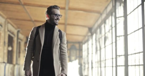6 نصائح مهمة تجعل رحلة سفرك بالطيران ممتعة وخالية من التوتر