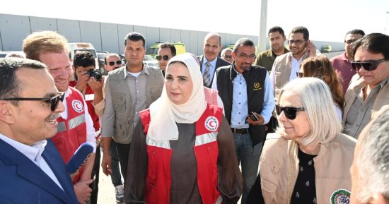 وزيرة التضامن تتابع وصول قافلة مساعدات من مجلسى وزراء الصحة والشئون الاجتماعية العرب لغزة