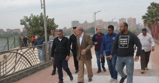 محافظ القليوبية يتفقد عددا من المشروعات الجارى تنفيذها بمدينة بنها.. صور