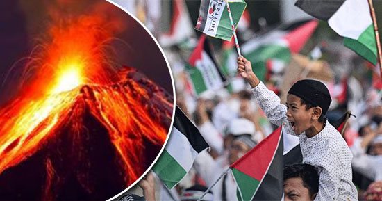 العالم هذا المساء.. تجدد ثوران بركان "إتنا" وتدفق الحمم من فوهته بجزيرة صقلية الإيطالية.. "الحرية لفلسطين" هتاف المواطنين للرئيس الأمريكى بايدن فى نانتاكيت.. ومظاهرات فى إندونيسيا تضامنا مع غزة