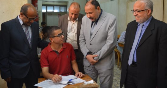 نائب رئيس جامعة الأزهر للوجه القبلى يتفقد امتحانات الفرقة النهائية بطب أسيوط