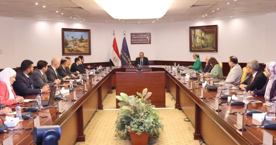 مصر فى المرتبة الثالثة عالميا فى "مؤشر الثقة فى مواقع تقديم خدمات التعهيد"