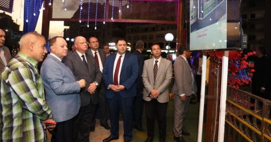 محافظ القاهرة يفتتح حديقة ابن سندر بحى الزيتون.. صور 