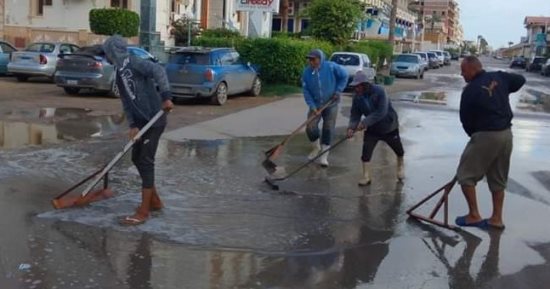 تقلبات جوية وأمطار على مدن محافظة دمياط.. وتحرك الوحدات المحلية لرفع المياه