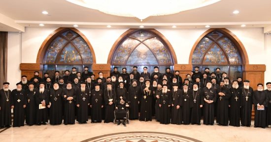البابا تواضروس الثانى يلتقى كهنة قطاع عين شمس والمطرية وحلمية الزيتون