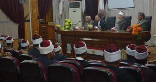 نائب رئيس جامعة الأزهر يفتتح دورة اللغة العربية لأئمة الأوقاف بأسيوط