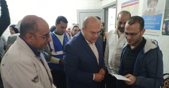 نائب محافظ الجيزة يشهد إطلاق قافلة تنموية شاملة بقرية المعتمدية.. صور