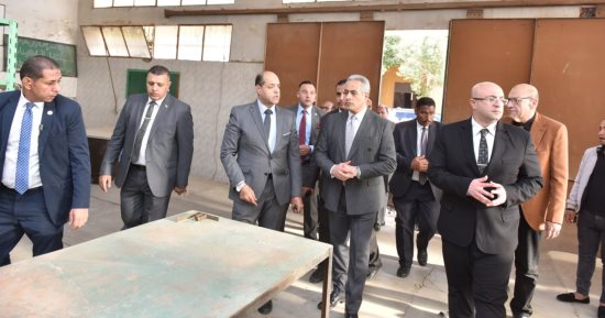 وزير العمل يوجه بتطوير مركز تدريب مهنى شرق النيل ببنى سويف