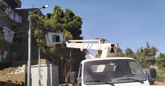 حياة كريمة بالأقصر.. العمل بالصرف الصحى وخطوط مياه الشرب فى قرى إسنا