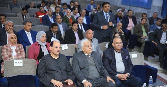 محافظ سوهاج يبحث موقف مشروعات المبادرة الرئاسية لتطوير الريف "حياة كريمة"