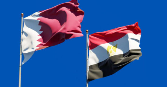 مسئولون أمنيون مصريون يبحثون مع نظرائهم القطريين سُبل تمديد الهدنة الإنسانية