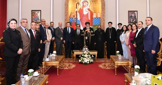 البابا تواضروس يستقبل المرشح الرئاسي فريد زهران وحملته الانتخابية