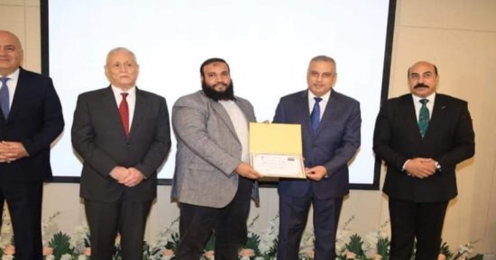 توصيات مؤتمر المناخ.. 13مشروعا للمشروعات الذكية الخضراء بسوهاج.. مشروعات لإعادة تدوير مخلفات "البلاستيك وشجر الموز".. وأخرى لتحويل فضلات وبقايا شركات الغزل إلى أقطان وتحويل أعشاب وقشرة اللوف لسماد عضوى.. صور