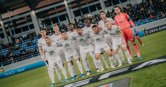 وست هام يتأهل لثمن النهائي مع فرايبورج في دورى أوروبا.. فيديو