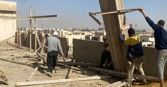 جهاز مدينة القاهرة الجديدة يزيل3 مخالفات بناء على نفقة المخالفين بمناطق متفرقة