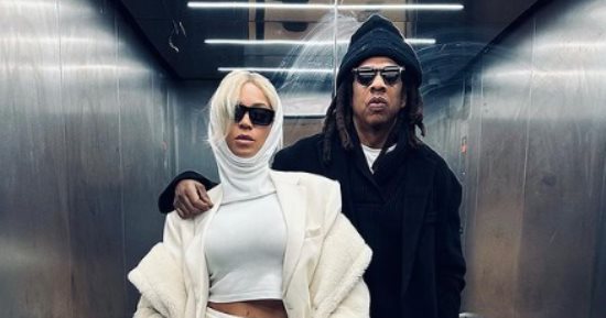 10 صور لـ بيونسيه مع زوجها على إنستجرام بعد شائعات تبييض وجهها