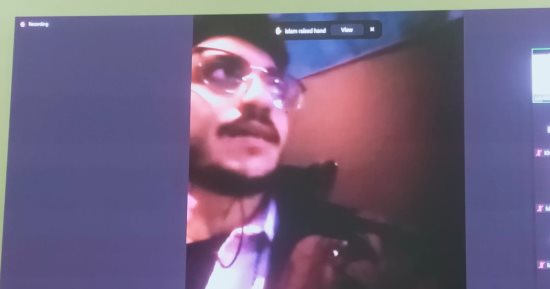 طالب مصرى بعد مشاركته في الانتخابات بتركيا: "التصويت في دقيقة ونص انزل وشارك"