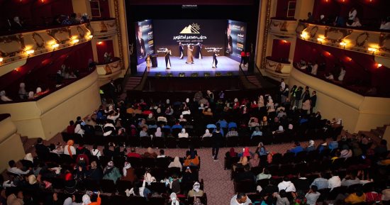 توافد أعضاء ومواطني حزب مصر أكتوبر للمشاركة في مؤتمر دعم السيسي بالإسكندرية
