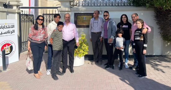 صور.. أبناء الجالية المصرية بالبحرين يدلون بأصواتهم بالانتخابات الرئاسية