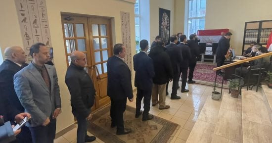 انتخابات الرئاسة 2024.. مراسلو القاهرة الإخبارية يعزفون سيمفونية بتغطية احترافية لتصويت المصريين بالخارج.. ويستعرضون احتفالات المواطنين بالأعلام قبل وبعد الإدلاء بأصواتهم .. ويرصدون سهولة عملية الاقتراع